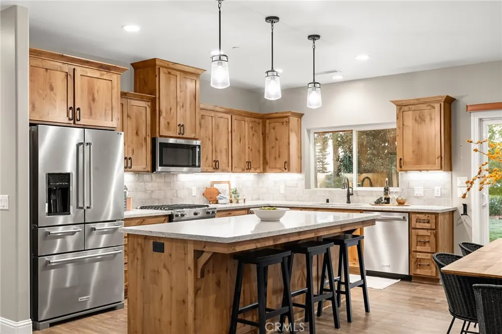 7171 Beverly Paradise, CA 95969