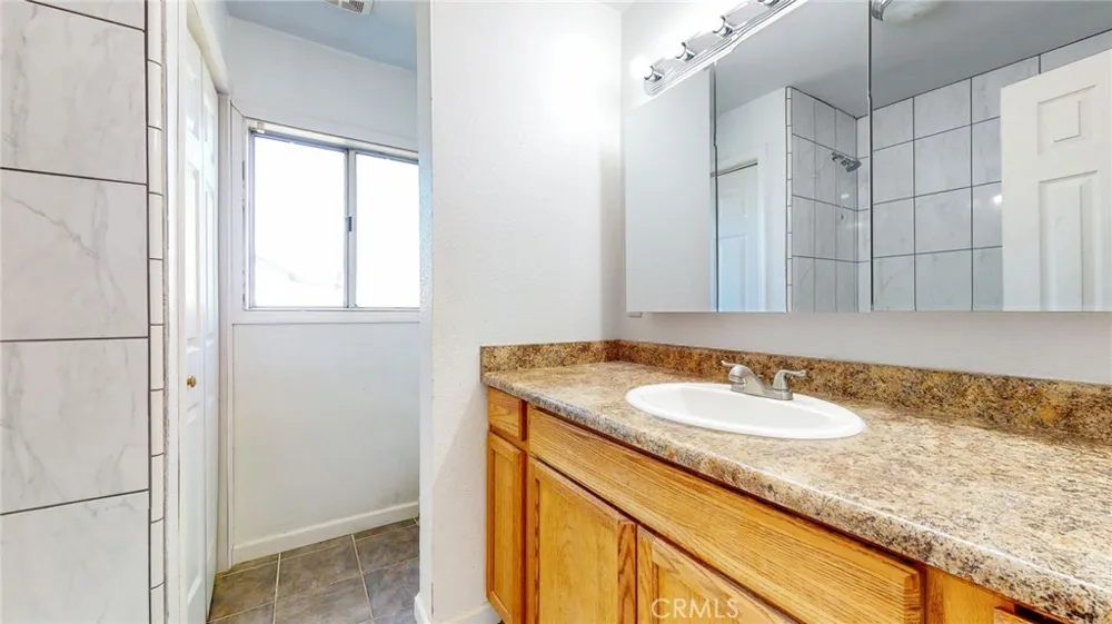 237 E Colusa Street Orland, CA 95963