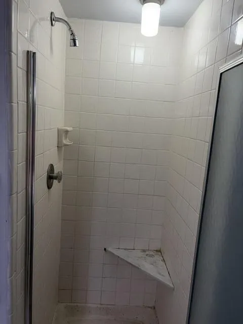 35980 Ann Arbor Trail Livonia, MI 48150