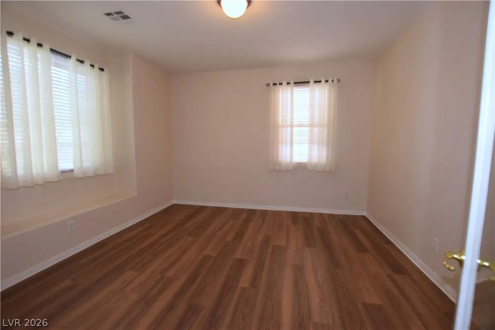 9191 Ridge Wolves Court Las Vegas, NV 89178