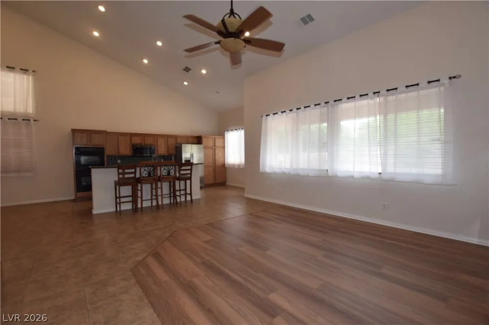 9191 Ridge Wolves Court Las Vegas, NV 89178