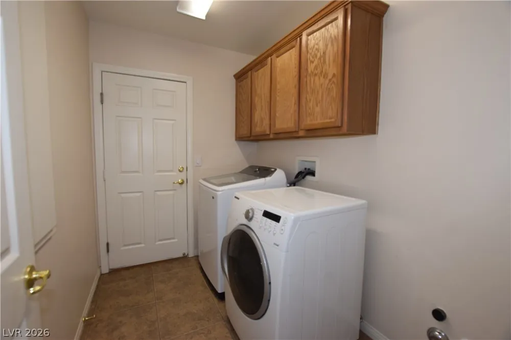 9191 Ridge Wolves Court Las Vegas, NV 89178