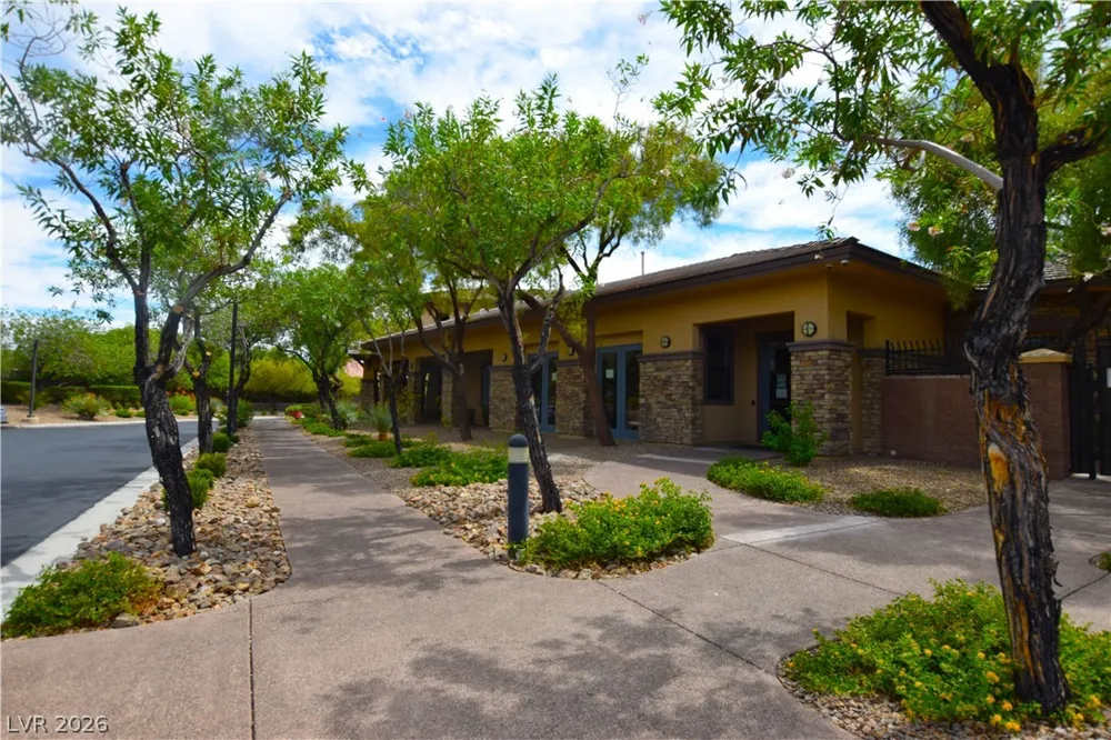 9191 Ridge Wolves Court Las Vegas, NV 89178