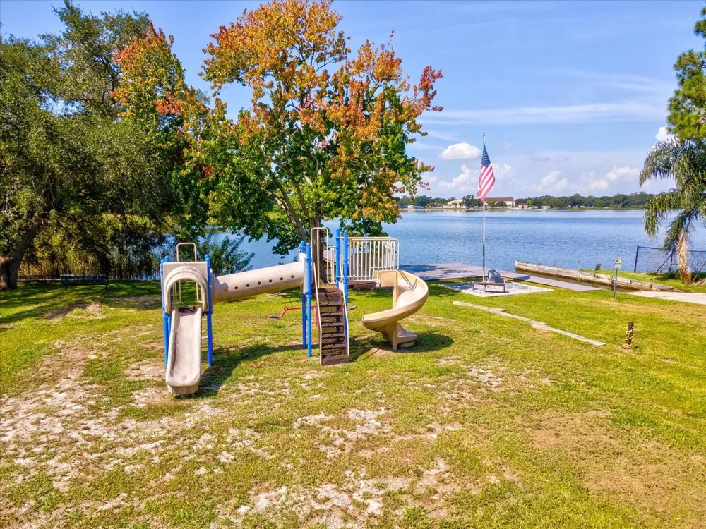 7002 THRASHER DRIVE Tampa, FL 33610
