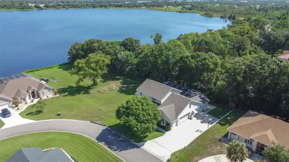1016 S LAKE MARIAM DRIVE Winter Haven, FL 33884