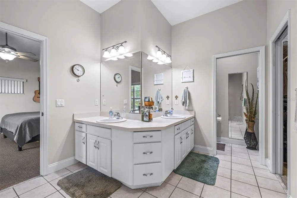 1016 S LAKE MARIAM DRIVE Winter Haven, FL 33884