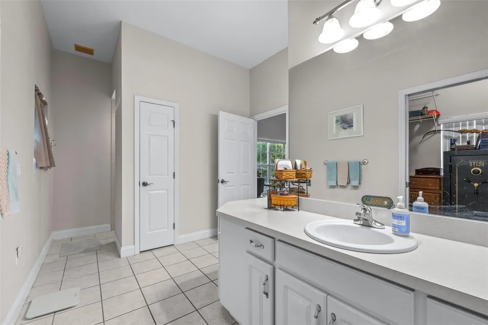 1016 S LAKE MARIAM DRIVE Winter Haven, FL 33884