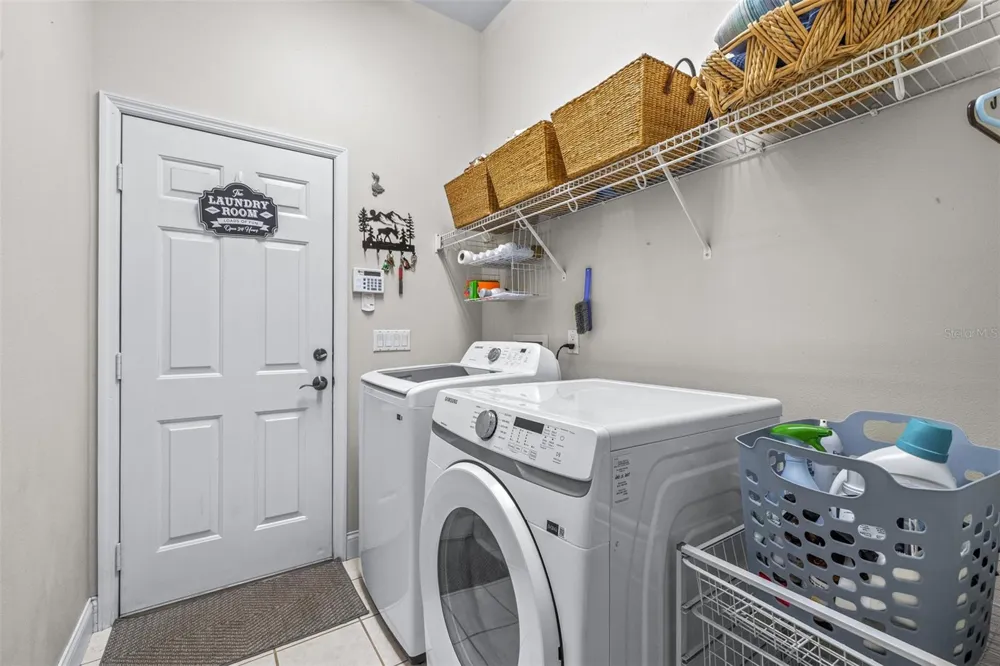 1016 S LAKE MARIAM DRIVE Winter Haven, FL 33884