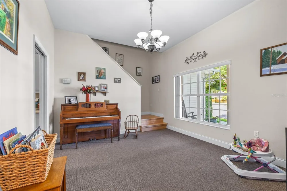 1016 S LAKE MARIAM DRIVE Winter Haven, FL 33884