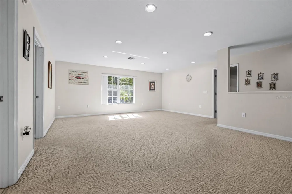 1016 S LAKE MARIAM DRIVE Winter Haven, FL 33884