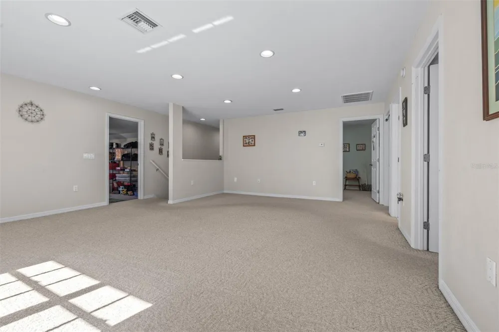1016 S LAKE MARIAM DRIVE Winter Haven, FL 33884