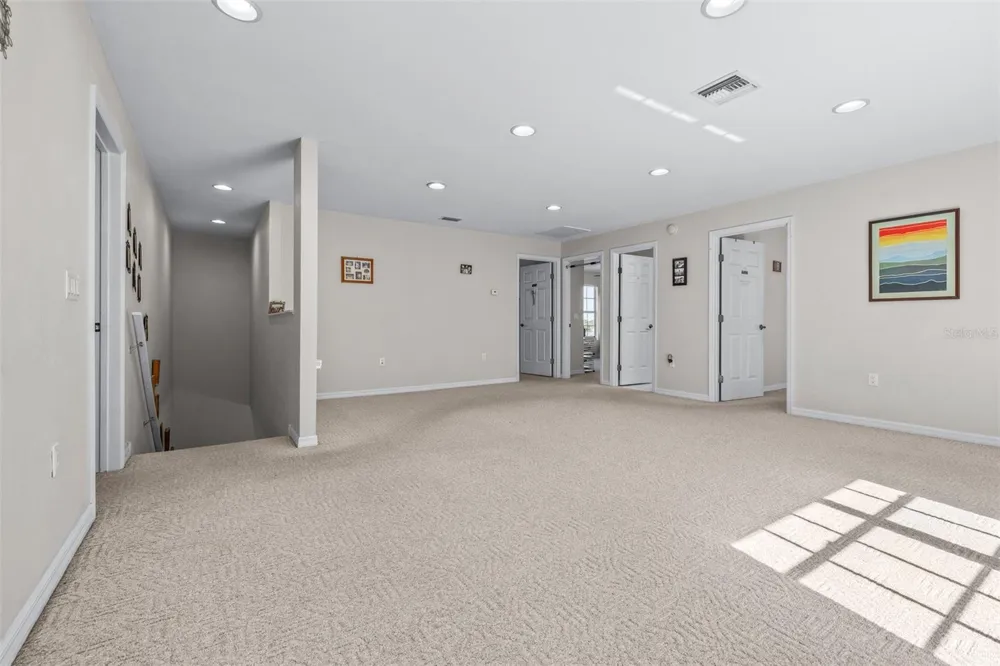 1016 S LAKE MARIAM DRIVE Winter Haven, FL 33884