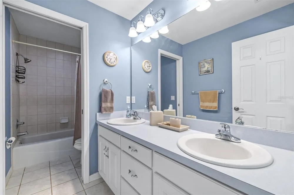 1016 S LAKE MARIAM DRIVE Winter Haven, FL 33884