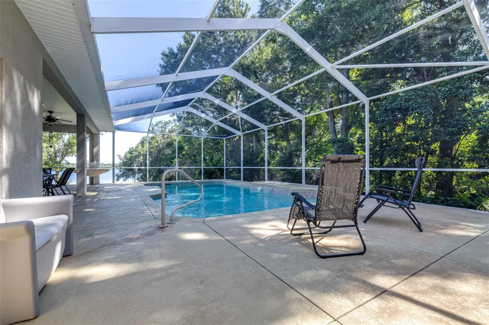 1016 S LAKE MARIAM DRIVE Winter Haven, FL 33884