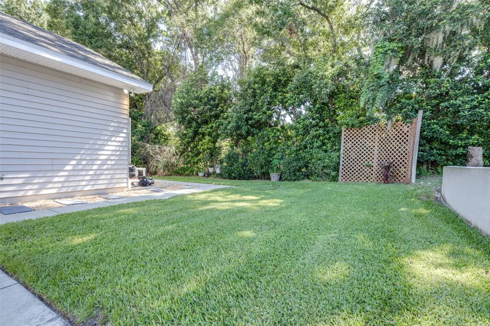 1016 S LAKE MARIAM DRIVE Winter Haven, FL 33884