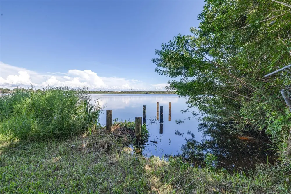 1016 S LAKE MARIAM DRIVE Winter Haven, FL 33884
