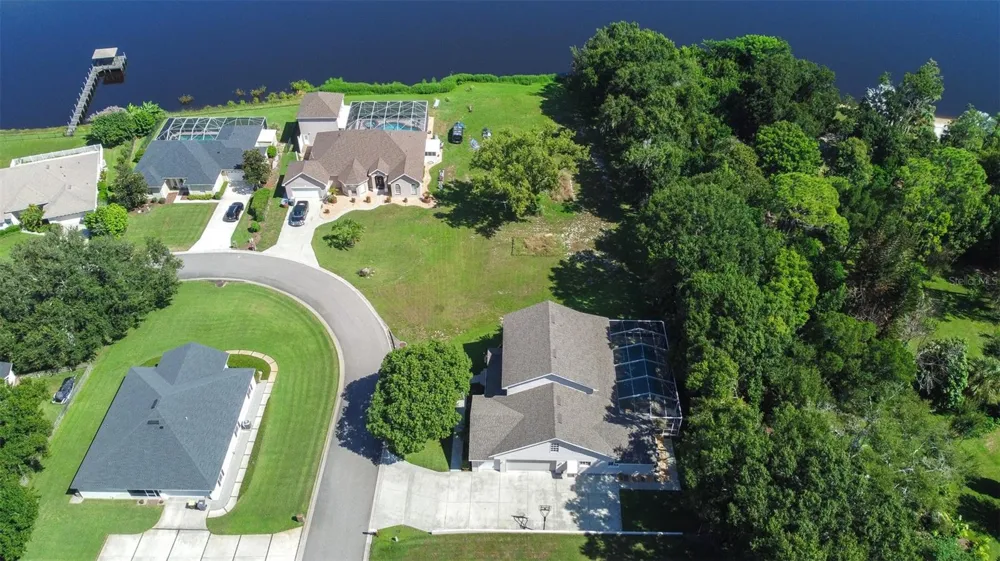 1016 S LAKE MARIAM DRIVE Winter Haven, FL 33884