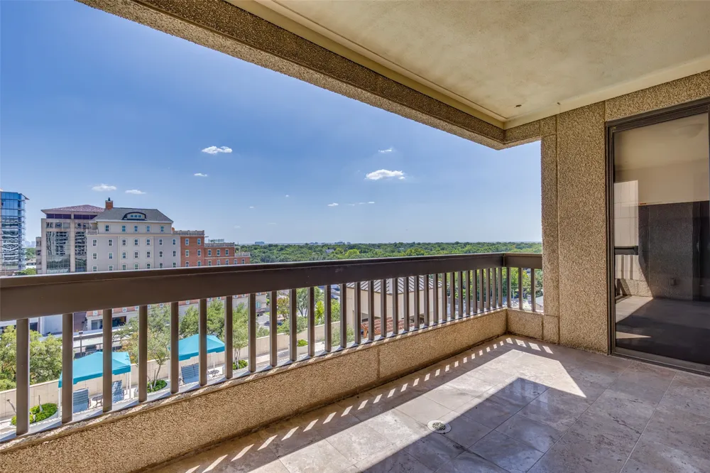5909 Luther Lane #907 Dallas, TX 75225