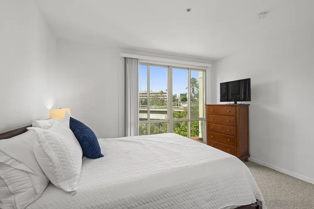 1501 Front Street #414 San Diego, CA 92101