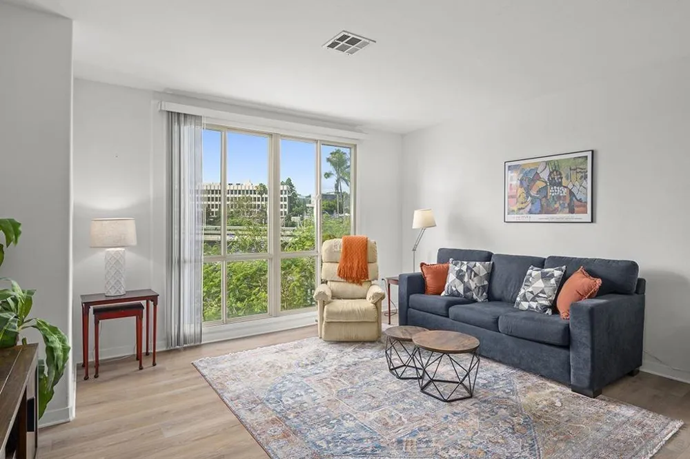 1501 Front Street #414 San Diego, CA 92101