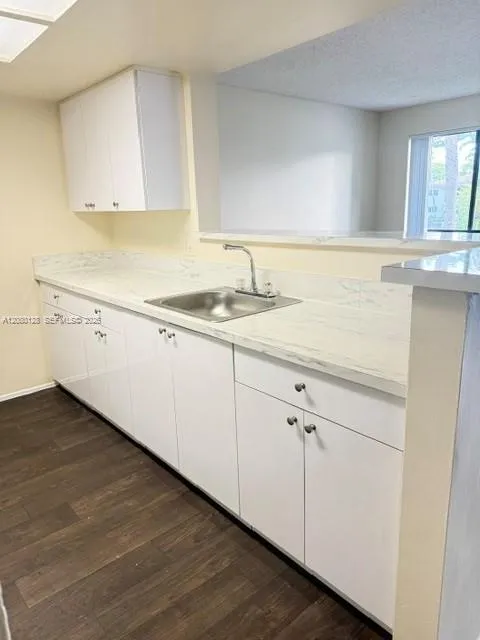 8307 Coral Lake ln #8307 Coral Springs, FL 33065