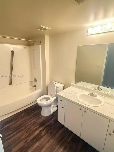 8307 Coral Lake ln #8307 Coral Springs, FL 33065