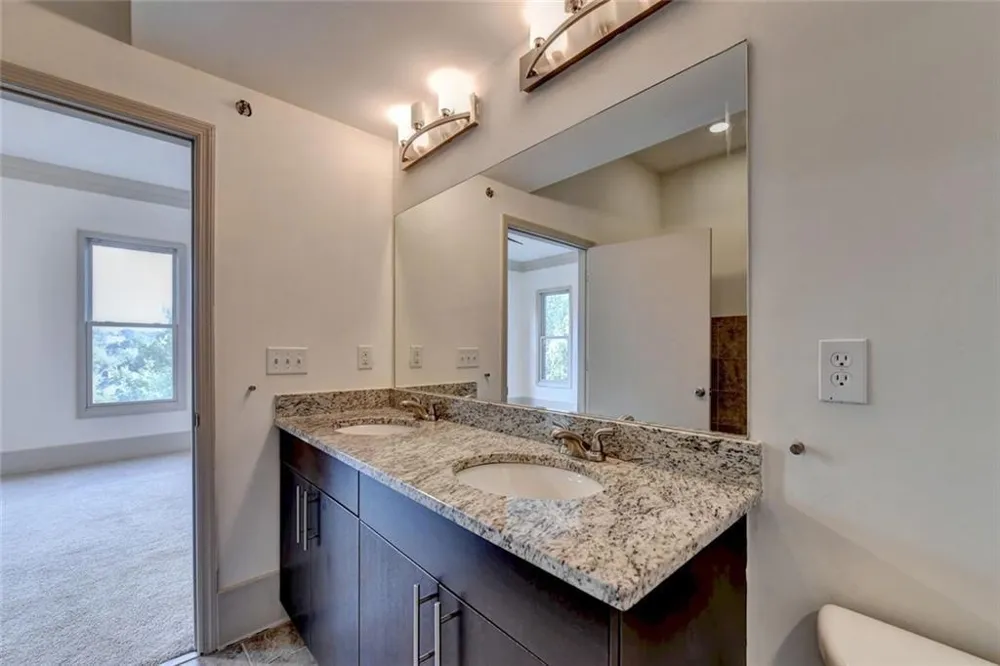 745 Fountainhead Lane NE #130 Atlanta, GA 30324