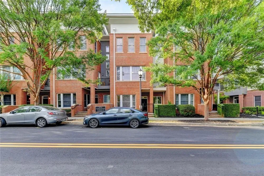 745 Fountainhead Lane NE #130 Atlanta, GA 30324