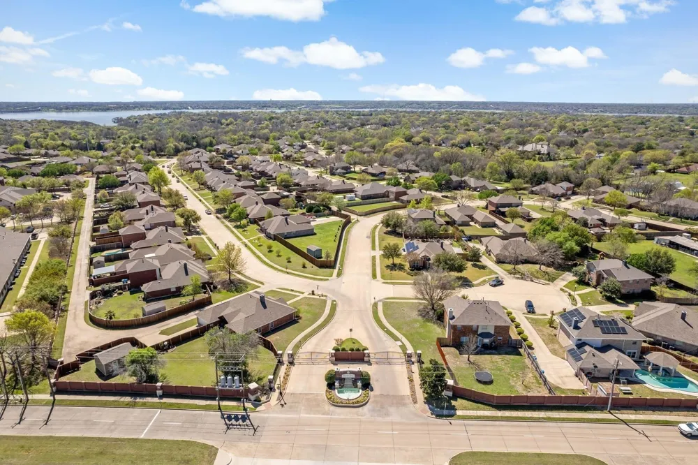 3509 Mistletoe Lane Rowlett, TX 75088
