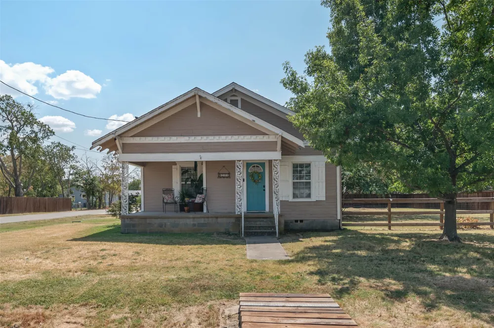 700 Elm Street Sanger, TX 76266