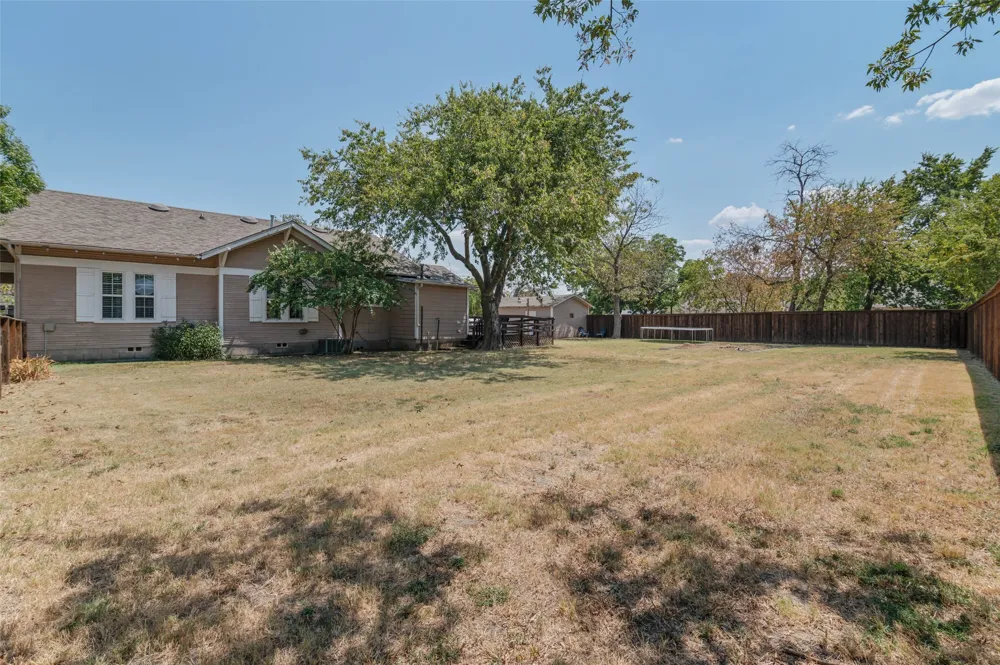700 Elm Street Sanger, TX 76266