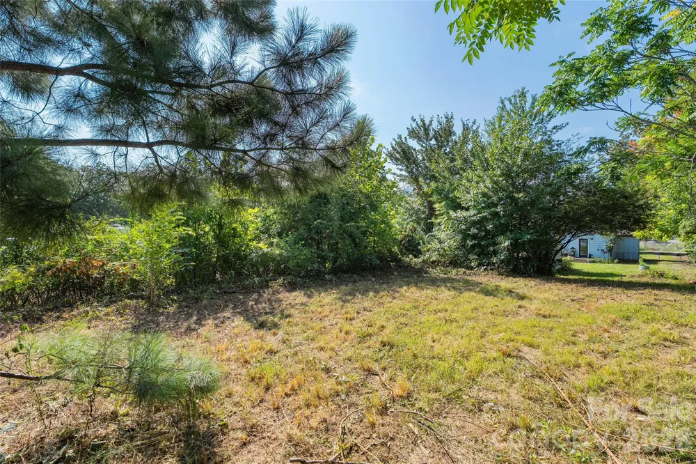 1042 Old US 70 Hwy Highway Black Mountain, NC 28711