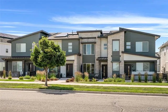 9042 Gladiola Way #C Arvada, CO 80005
