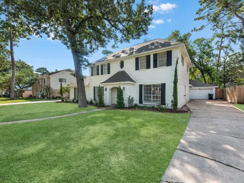 711 Lodgehill Lane