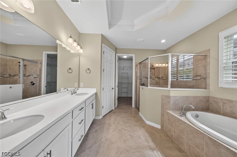 Venetian Pointe Drive Fort Myers, FL 33908