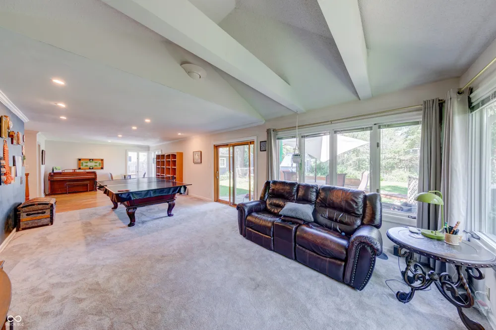 3116 W Torquay Road Muncie, IN 47304