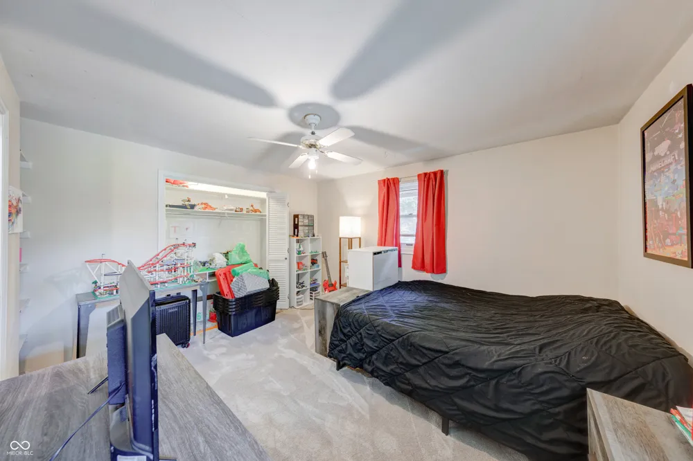 3116 W Torquay Road Muncie, IN 47304