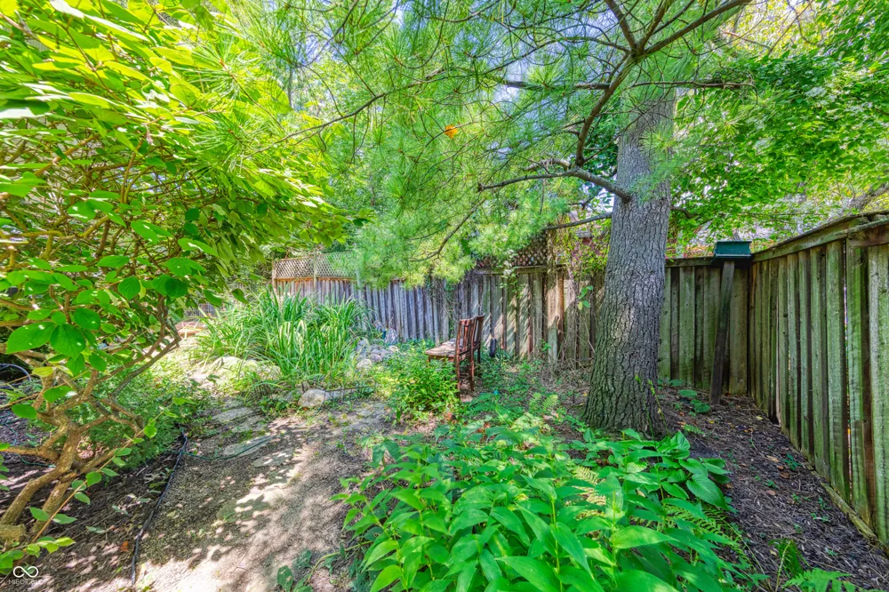 3116 W Torquay Road Muncie, IN 47304