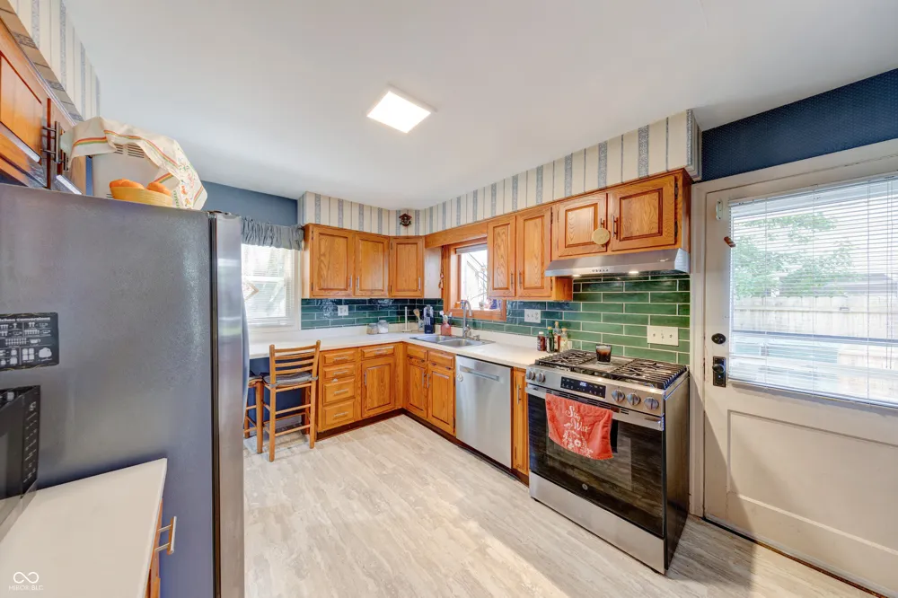 3116 W Torquay Road Muncie, IN 47304