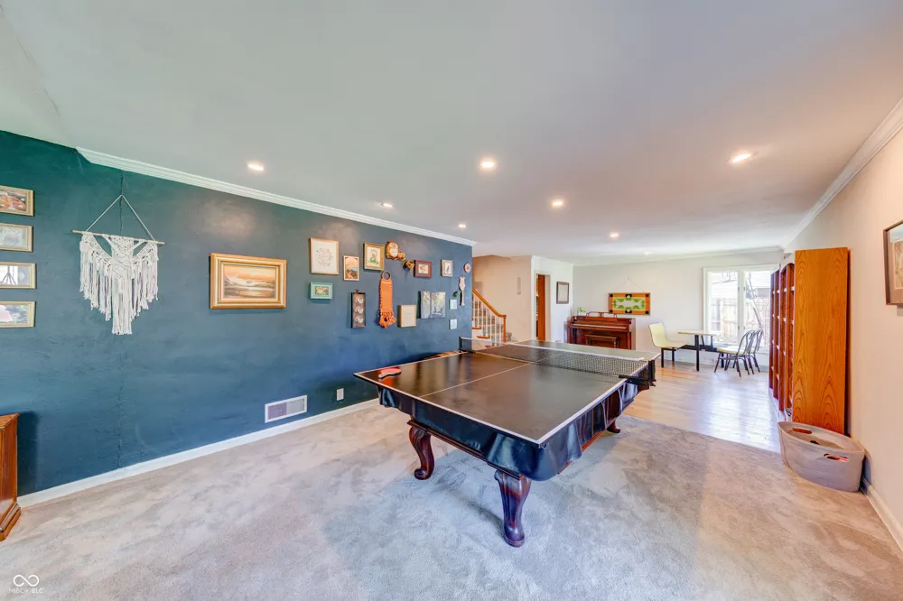 3116 W Torquay Road Muncie, IN 47304