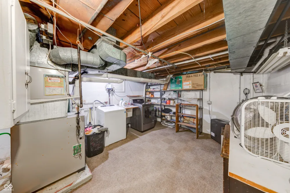 3116 W Torquay Road Muncie, IN 47304