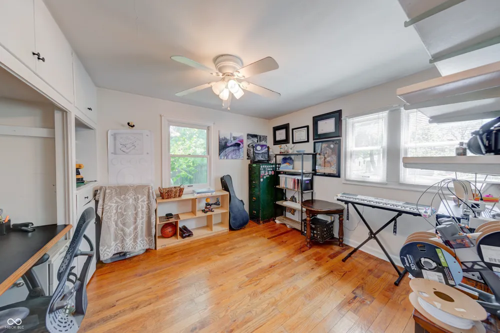 3116 W Torquay Road Muncie, IN 47304