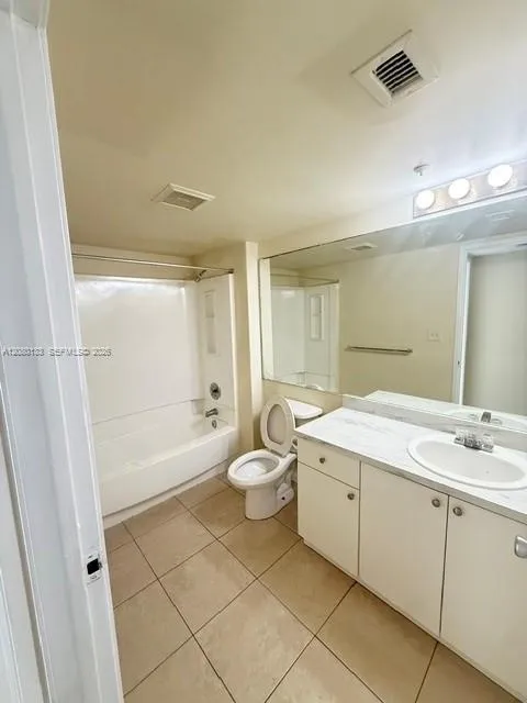 3218 Coral Lake dr #3218 Coral Springs, FL 33065