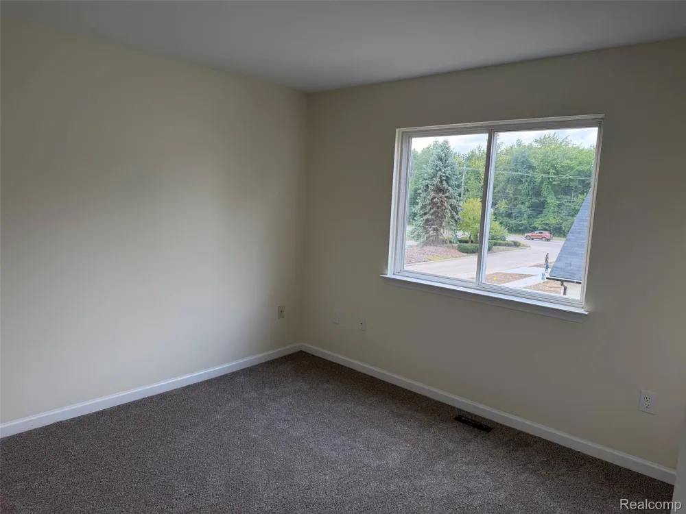7137 Cambridge Drive Romulus City, MI 48174
