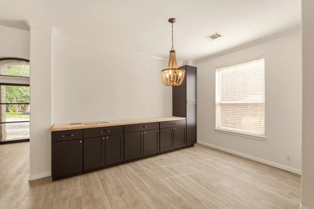 2315 Arnie Lane Round Rock, TX 78664