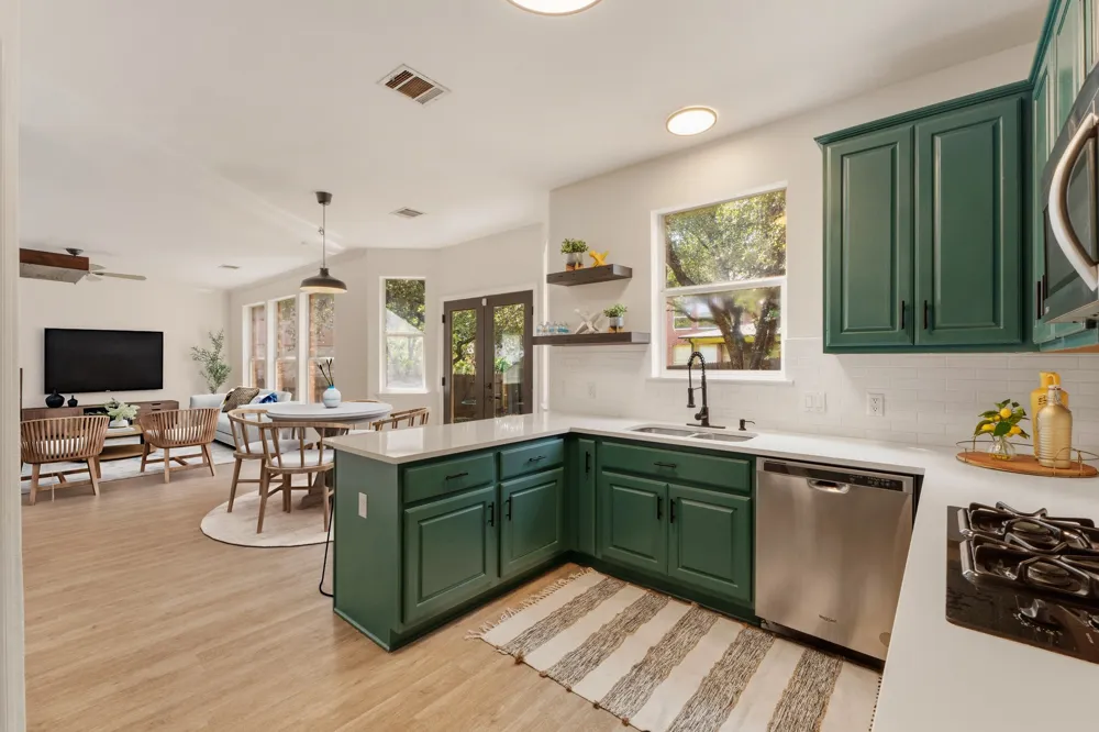 2315 Arnie Lane Round Rock, TX 78664