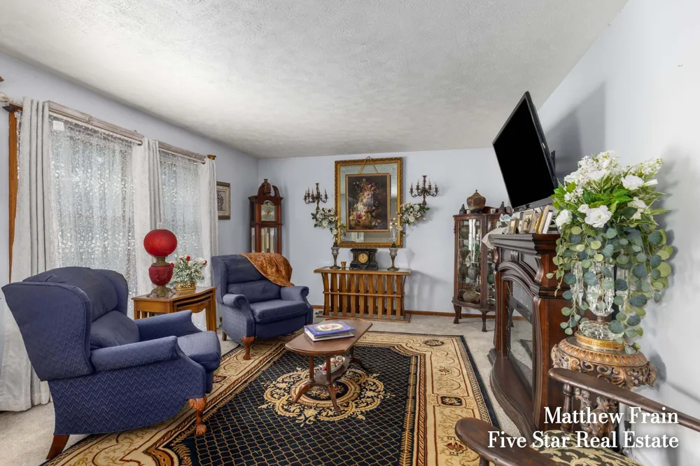 3395 12 Mile Road NW Sparta, MI 49345