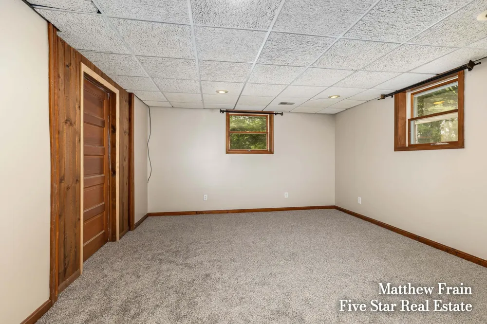 3395 12 Mile Road NW Sparta, MI 49345