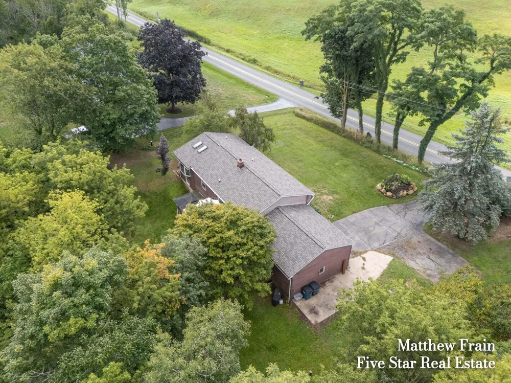 3395 12 Mile Road NW Sparta, MI 49345