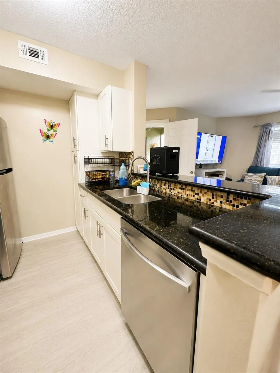 429 FOUNTAINHEAD CIRCLE #121 Kissimmee, FL 34741